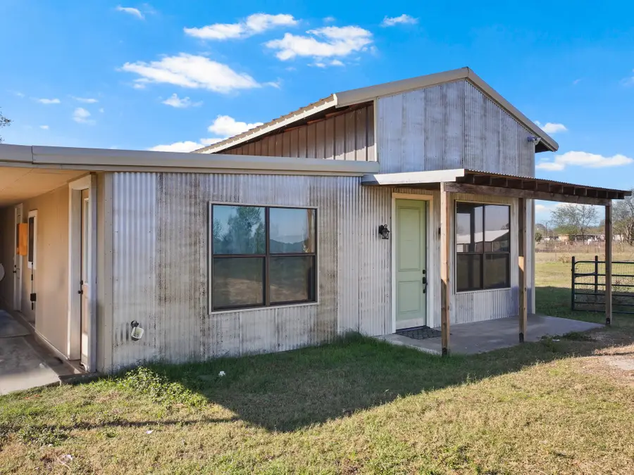 785 County Road 4840, Mount Pleasant, TX 75455 - Image #2