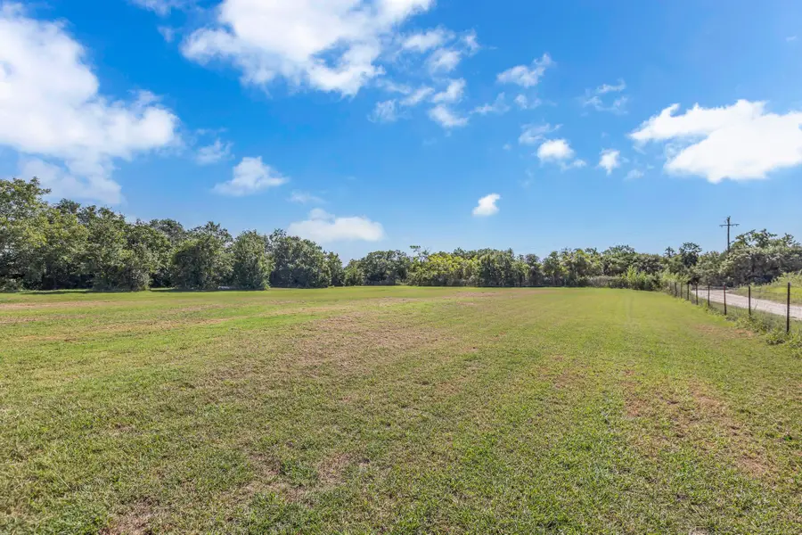 915 Hcr 1227, Whitney, TX 76692 - Image #2