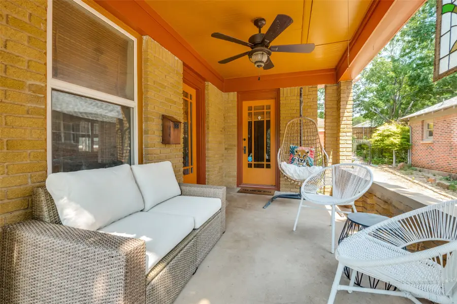 214 S Briscoe Boulevard, Dallas, TX 75211 - Image #2