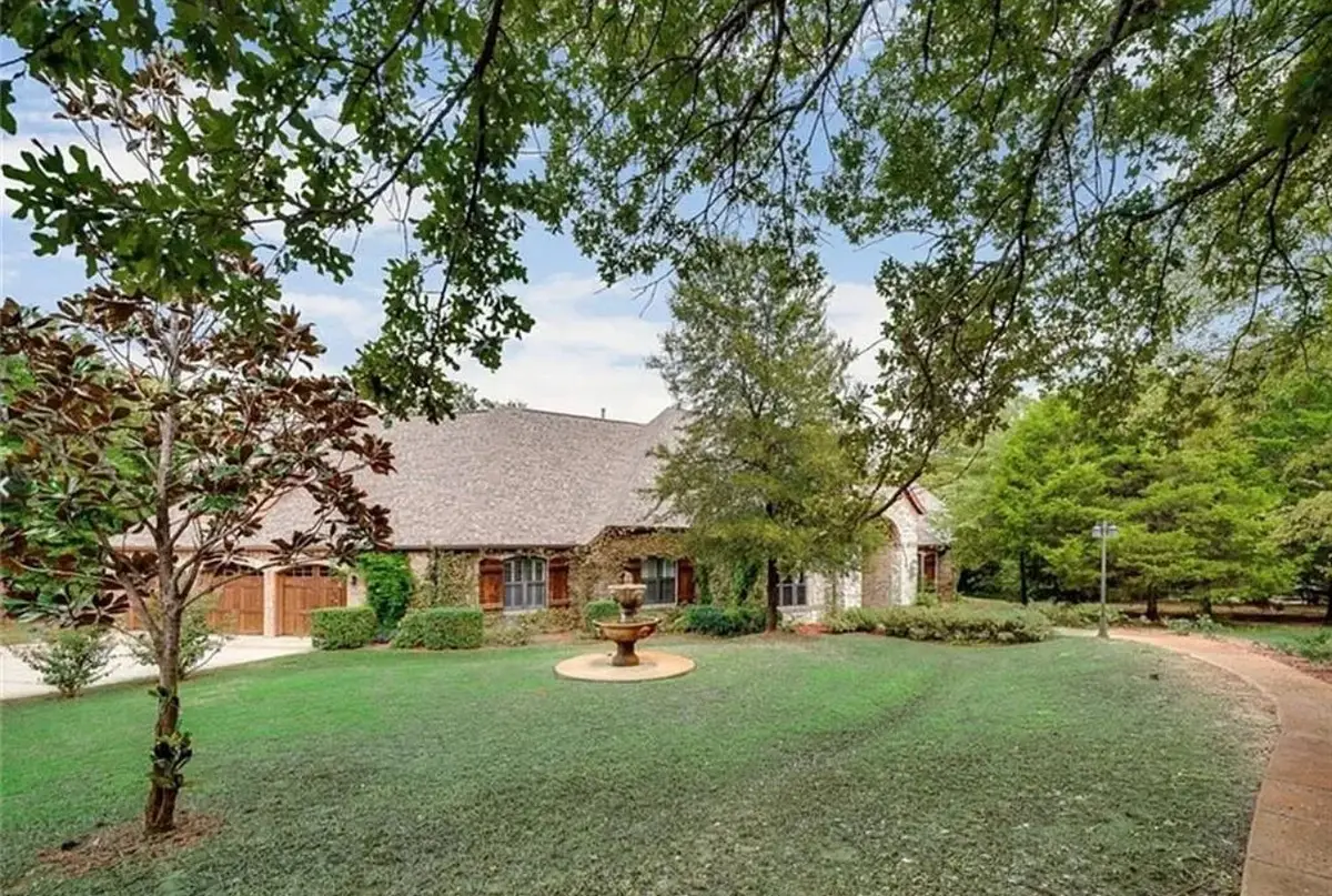 2050 E Oak Shores Drive, Cross Roads, TX 76227 - Image #1