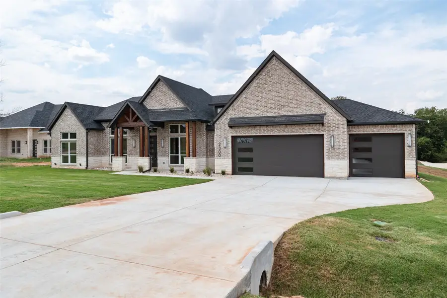 2300 Candlestick Drive, Granbury, TX 76049 - #2