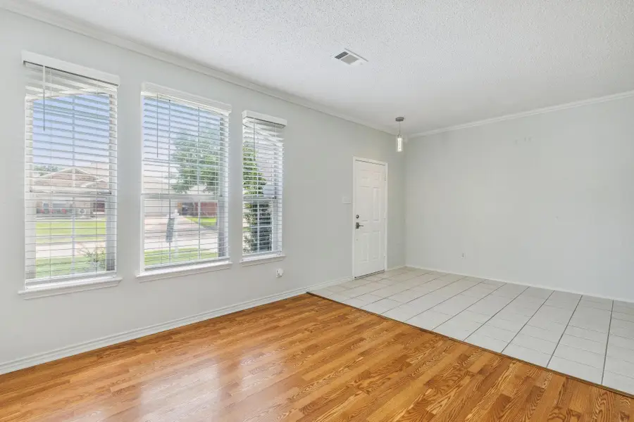 3541 Silverado Trail, Northeast Tarrant, TX 76262 - Image #3