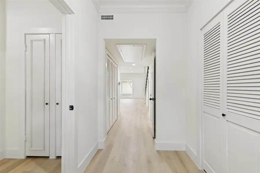 7506 W Northwest Highway #9, Dallas, TX 75225 - Image #3