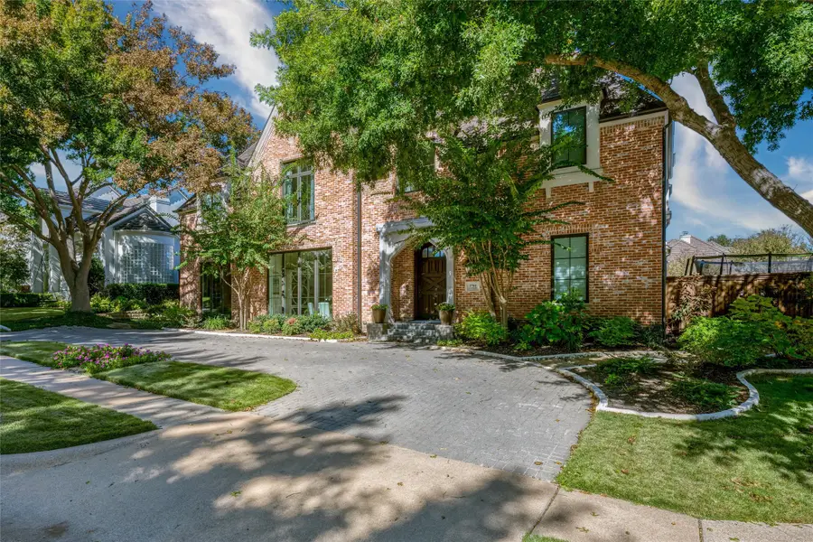 5701 Danmire Court, Plano, TX 75093 - Image #2