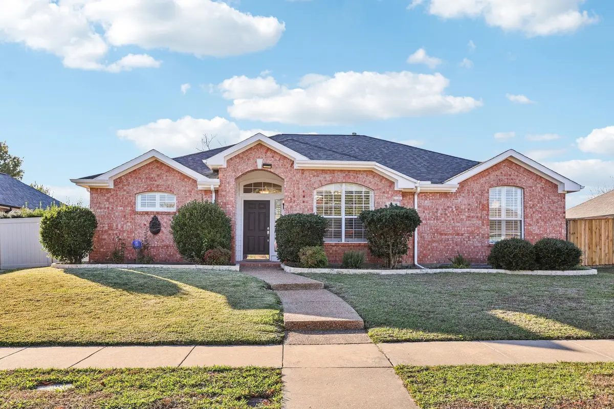 7313 San Carlos Drive, Rowlett, TX 75089 - Image #1