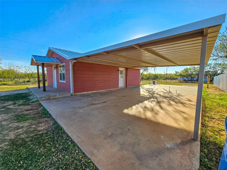 1618 Roberts Street, Sweetwater, TX 79556 - Image #3