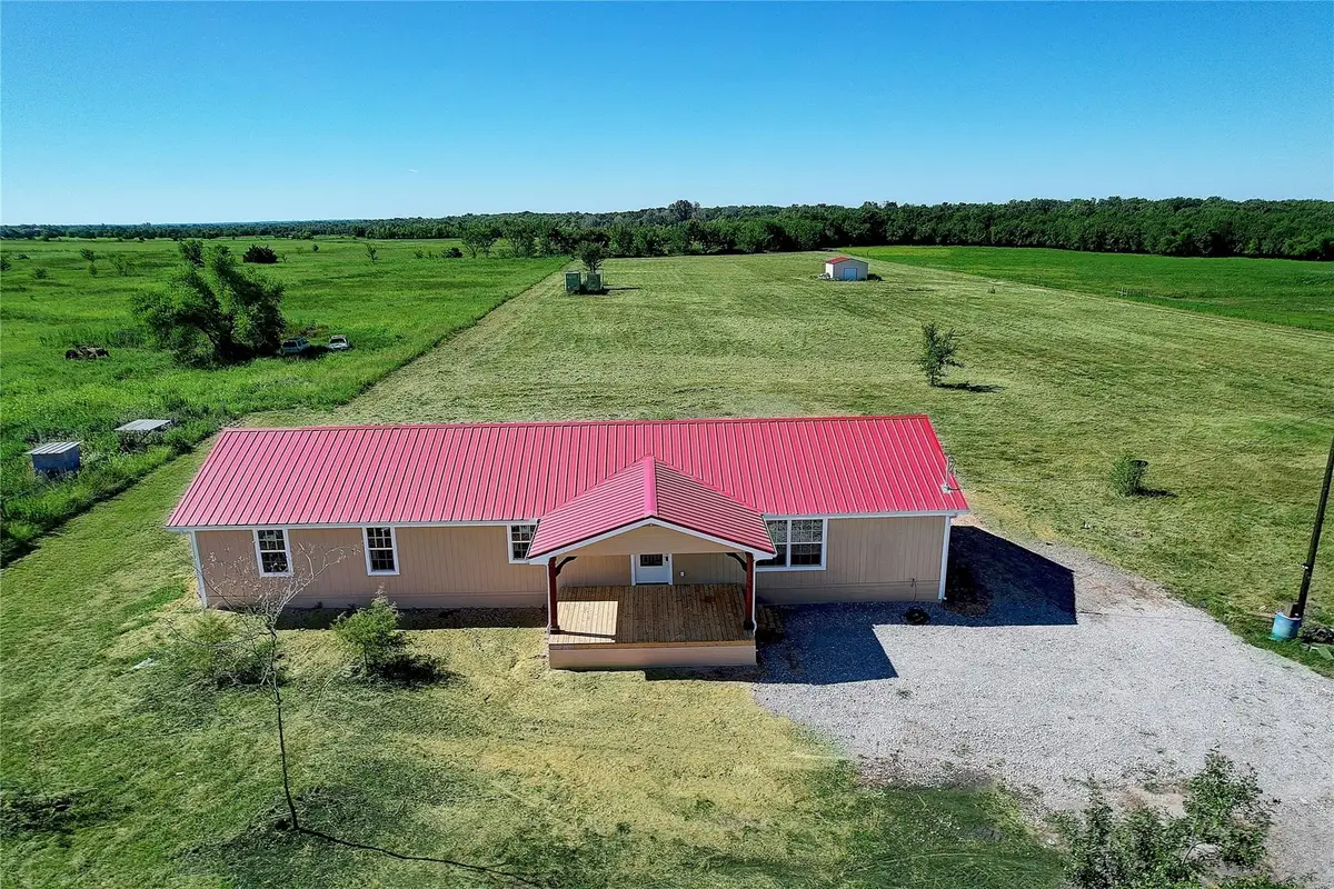 4021 County Road 4805, Ladonia, TX 75449 - Image #1