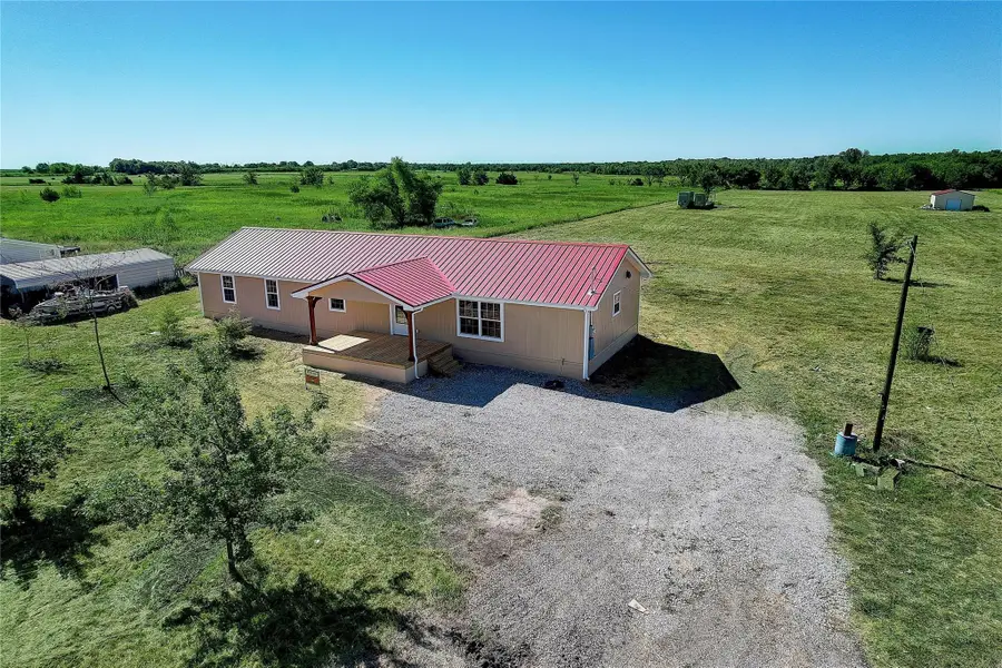 4021 County Road 4805, Ladonia, TX 75449 - Image #2
