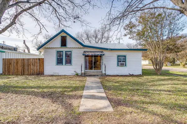 206 Bateman, Meridian, TX 76665