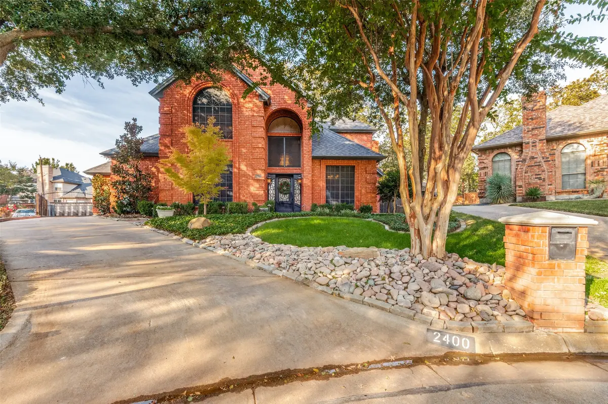 2400 Wild Rose Court, Arlington, TX 76006 - Image #1