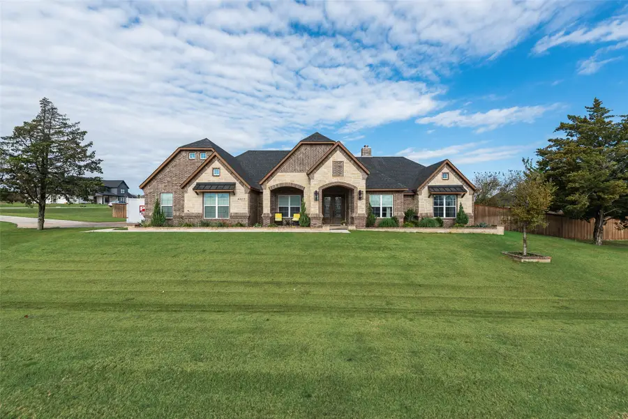 4011 Tuscany Lane, Midlothian, TX 76065 - Image #2