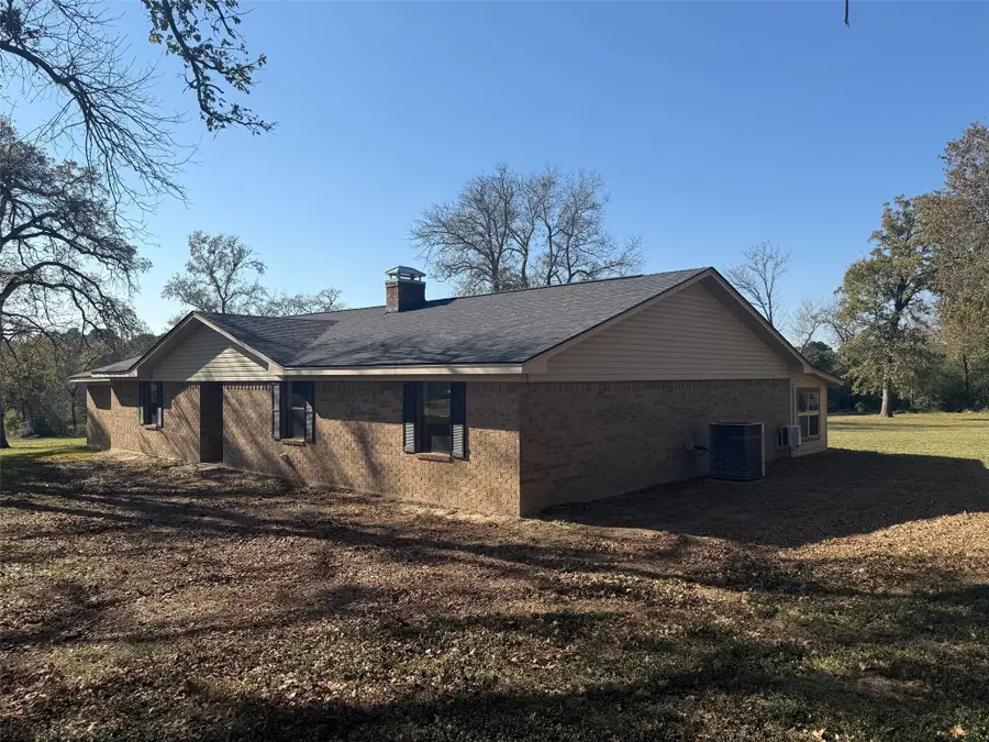 325 An County Road 4271, Palestine, TX 75803 - Image #3