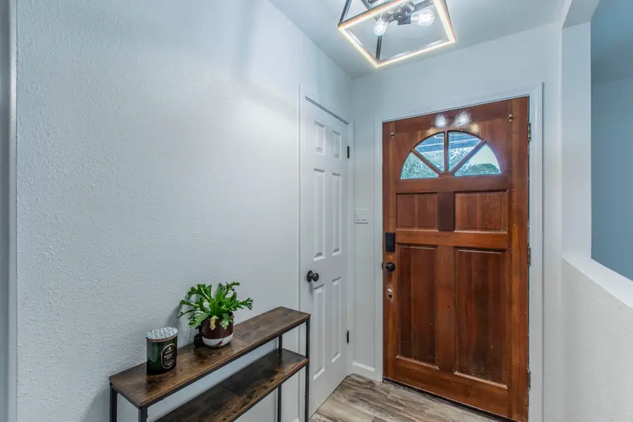 961 Shilling Drive, Elm Mott, TX 76640 - Image #3