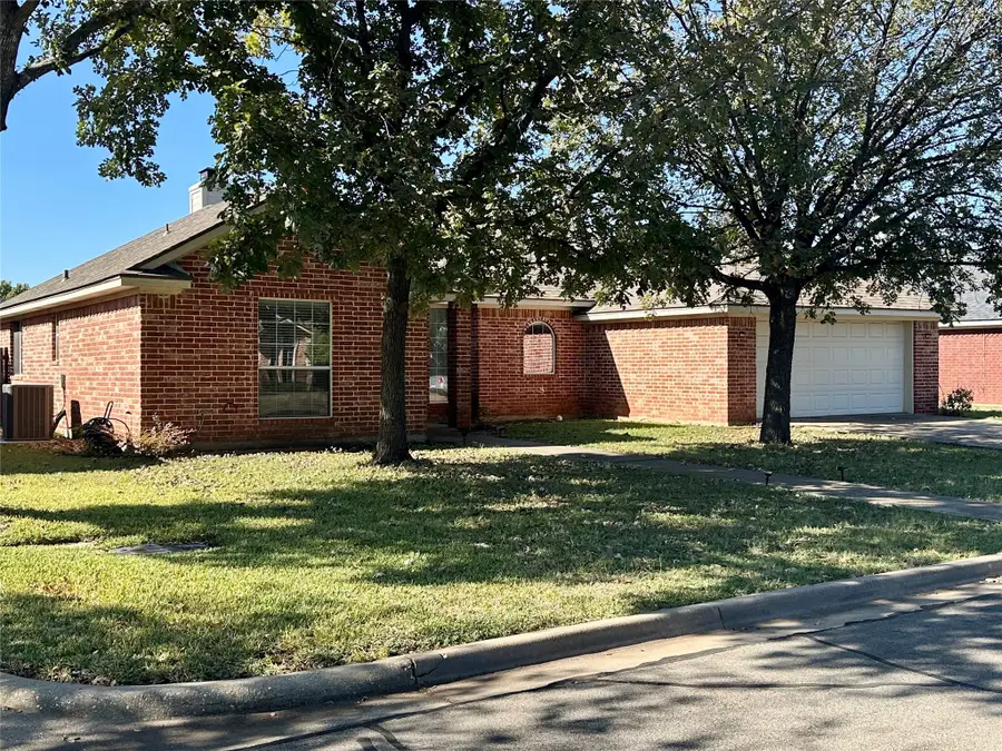 10504 Whitney Trace, Waco, TX 76708 - Image #2