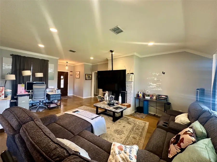 10504 Whitney Trace, Waco, TX 76708 - Image #3