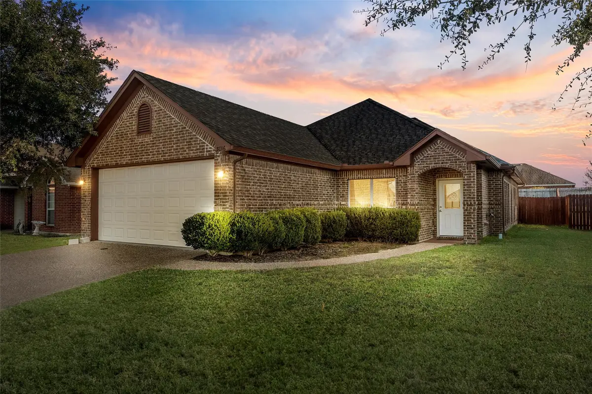 3016 Andalusian Lane, Robinson, TX 76706 - Image #1