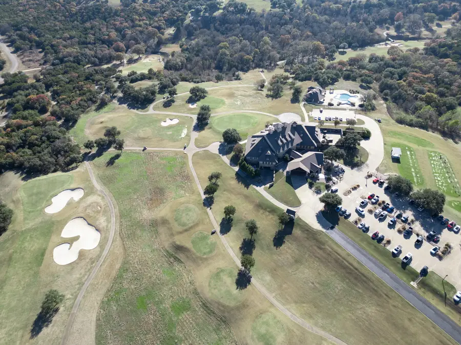 7617 Muirfield Drive, Cleburne, TX 76033 - Image #3