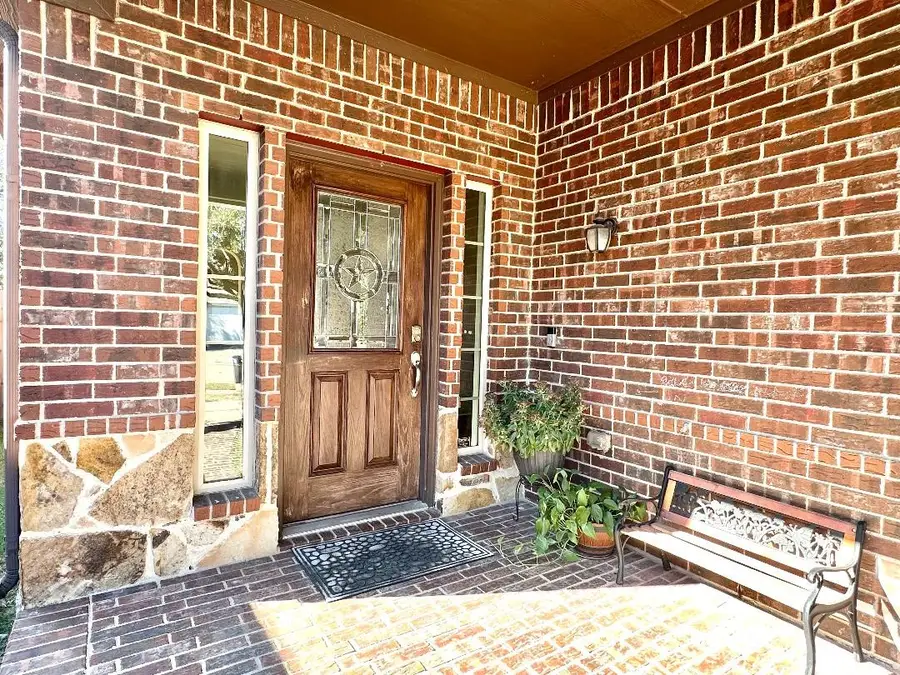 11704 Anna Grace Drive, Fort Worth, TX 76028 - Image #2