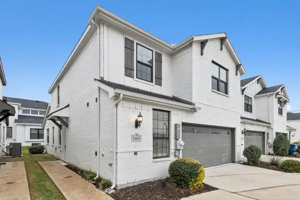 1106 Bowie Drive, Lewisville, TX 75077