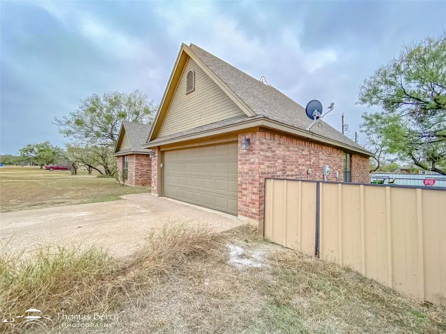 1409 Mesa Drive, Baird, TX 79504 - Image #3
