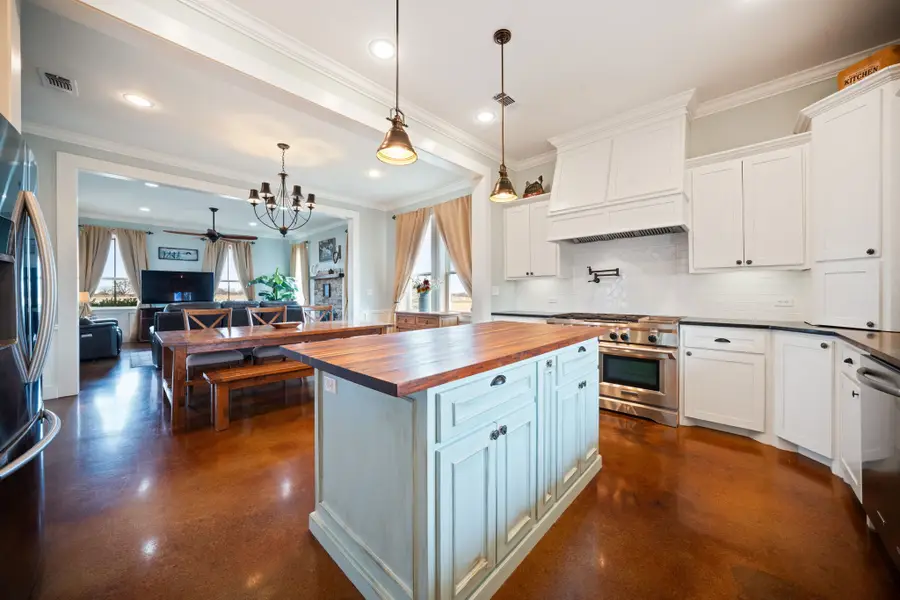 291 Lone Elm Road, Waxahachie, TX 75167 - Image #3