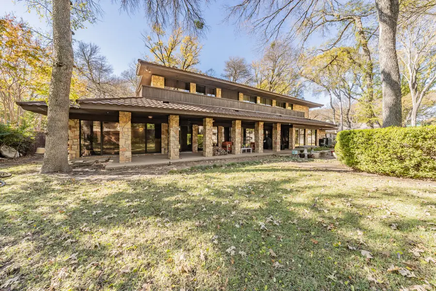 4829 Overton Woods Drive, Fort Worth, TX 76109 - Image #3