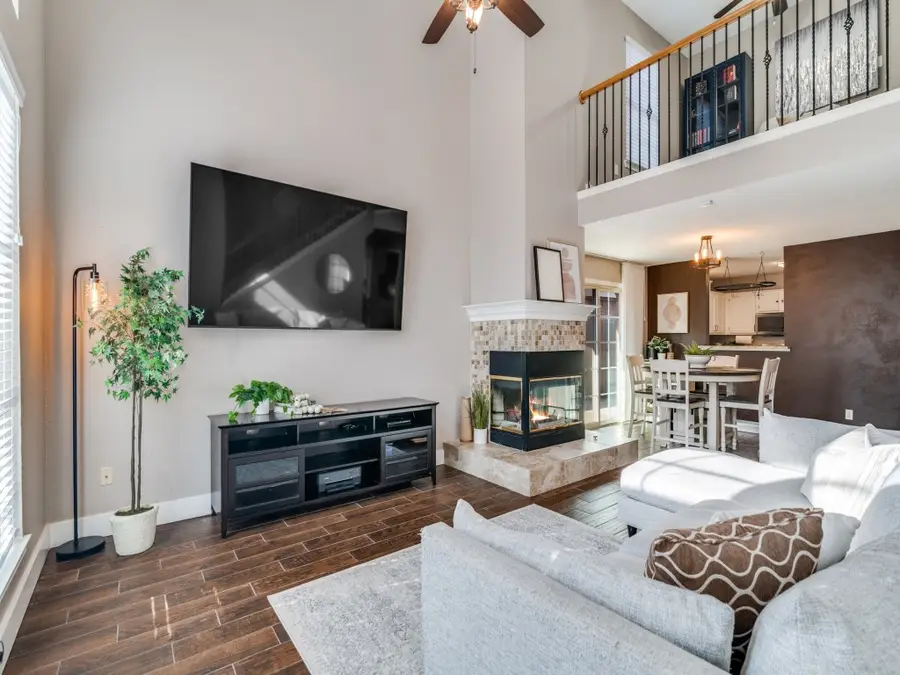 3113 Sara Drive, Rowlett, TX 75088 - Image #3