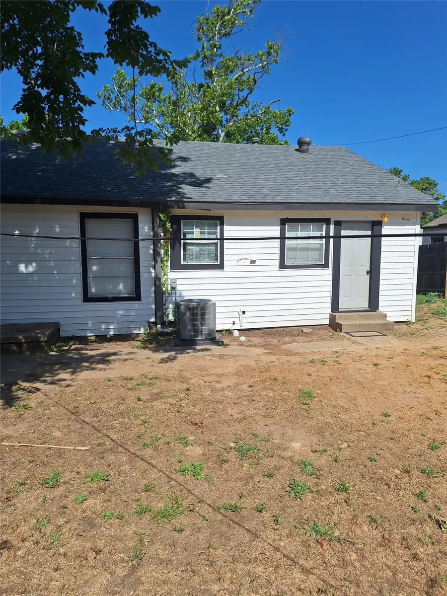 2312 Fincher Road, Haltom City, TX 76117 - Image #2