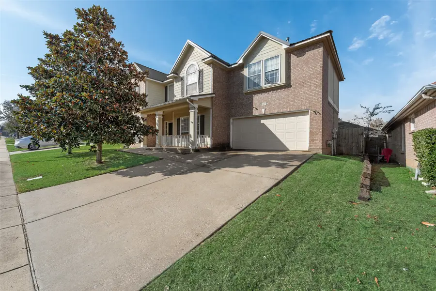 7916 Nighthawk Trail, Arlington, TX 76002 - Image #3