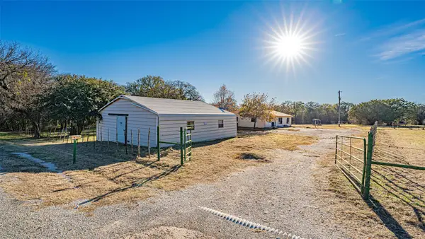 1005 Hickey Court, Granbury, TX 76049