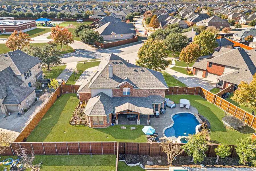 734 Rosewood Drive, Murphy, TX 75094 - Image #2