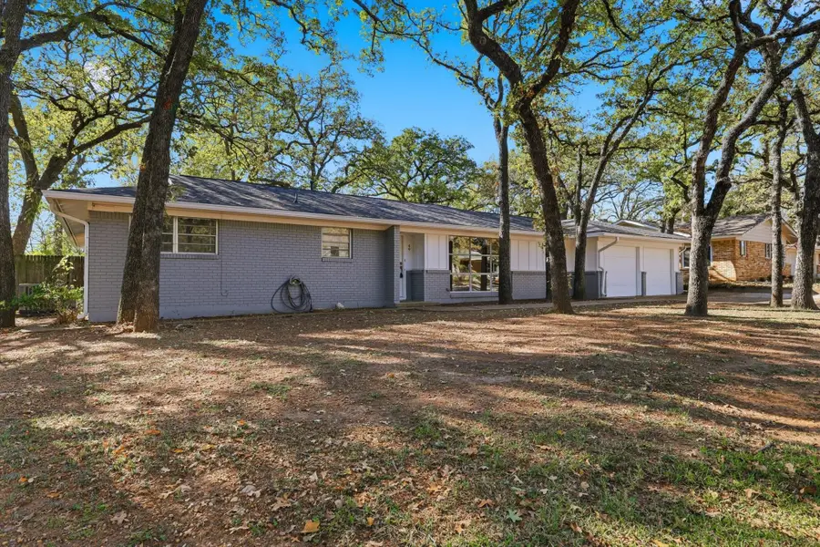 649 Ponderosa Drive, Hurst, TX 76053 - Image #2