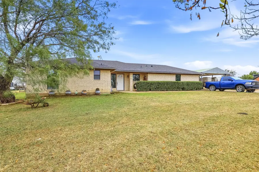 4501 Ascot Drive, Cleburne, TX 76033 - Image #2