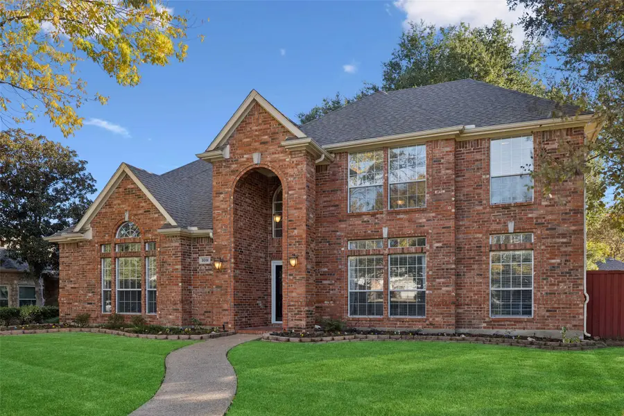 3006 Cottonwood Court, Rowlett, TX 75088 - Image #2