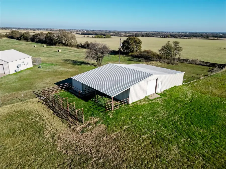 8500 Nix Road, Tolar, TX 76476 - Image #2