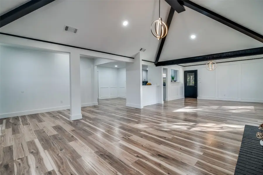 1502 Knob Hill Drive, Garland, TX 75043 - Image #3