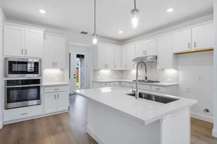 1120 Broomsedge Mews, Celina, TX 75009 - Image #3