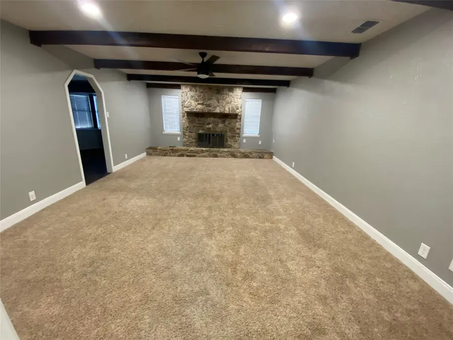 1211 Mockingbird Street, Stephenville, TX 76401 - Image #3