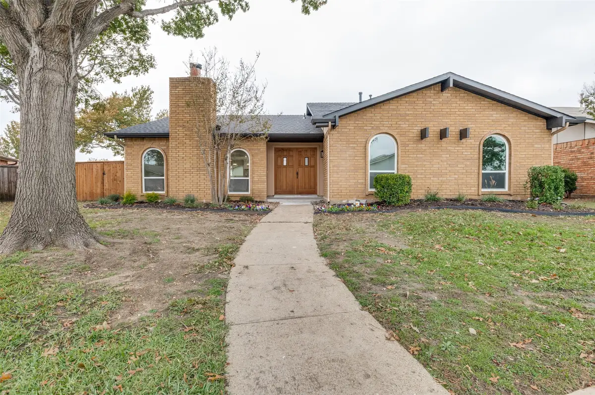 1912 Primrose Lane, Carrollton, TX 75007 - Image #1