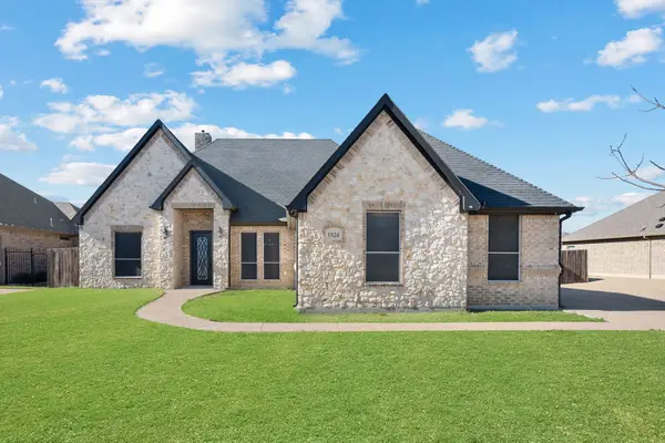 1024 Telford Trail, Crowley, TX 76036