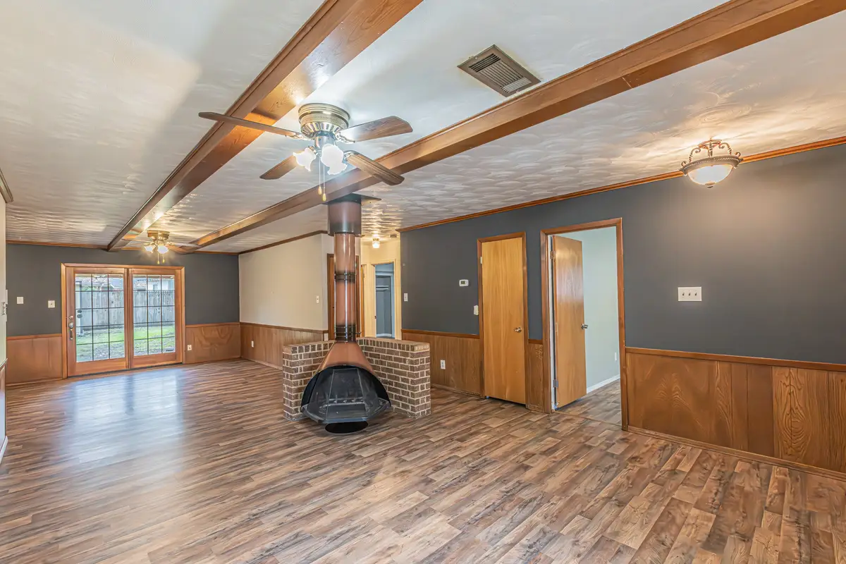 702 Fouts Drive, Irving, TX 75061 - Image #1