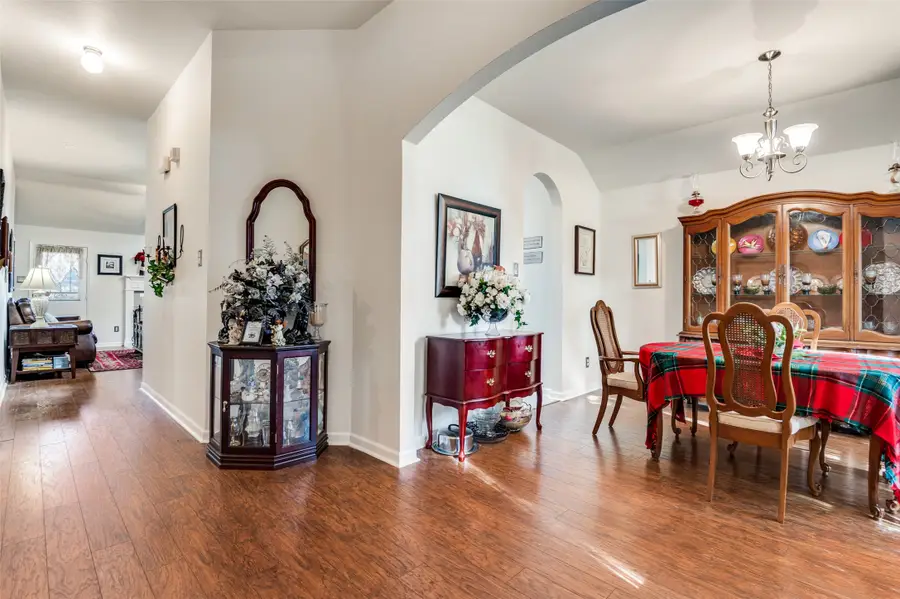 2823 Traildust Drive, Dallas, TX 75237 - Image #2