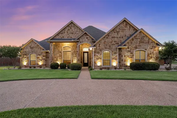 404 Casa Del Rancho Road, Lorena, TX 76655