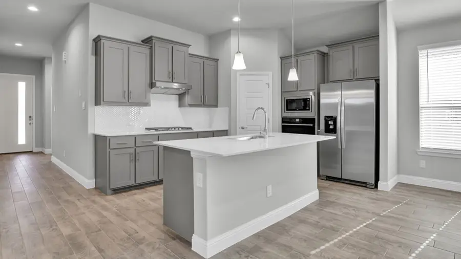 11205 Orchard Lane, Justin, TX 76247 - Image #2