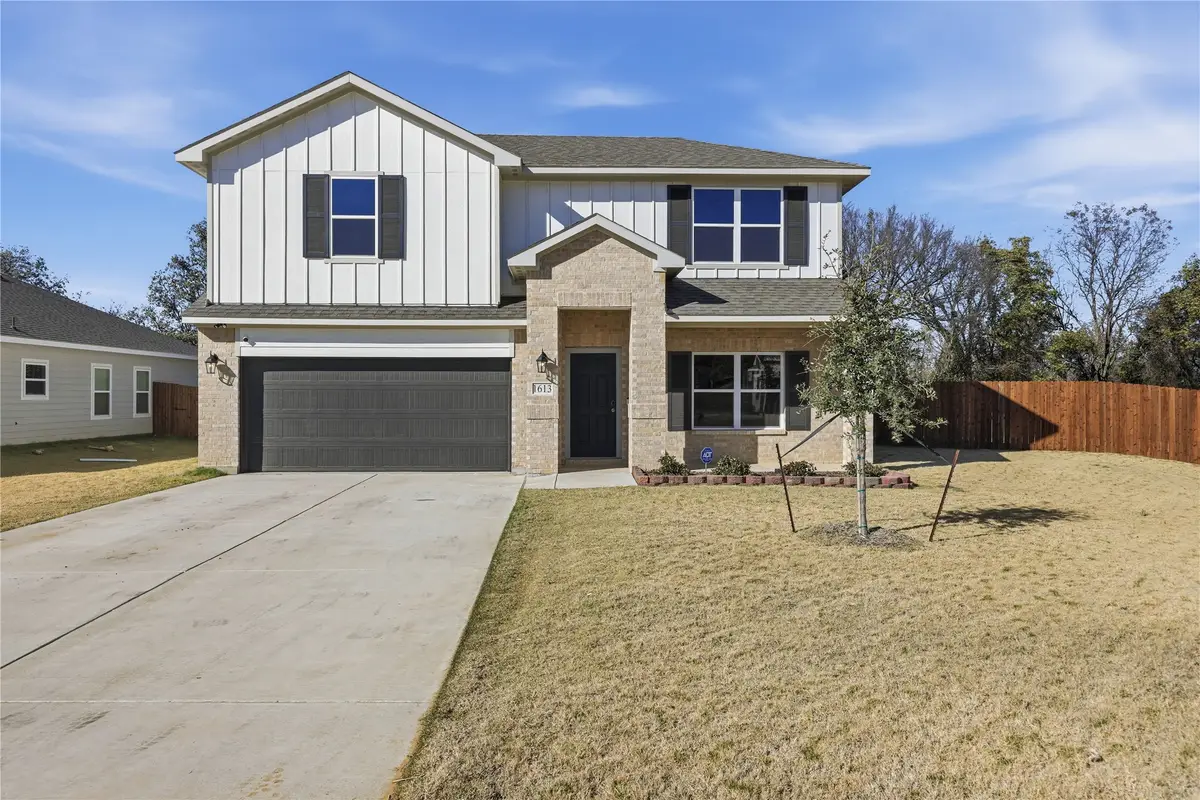 1613 Annabelle Street, Cleburne, TX 76031 - Image #1
