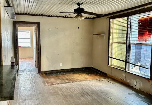 617 Oak Street, Garland, TX 75040 - Image #3