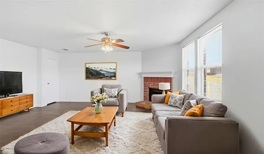 3124 Prairie Aster, Lancaster, TX 75134 - Image #3