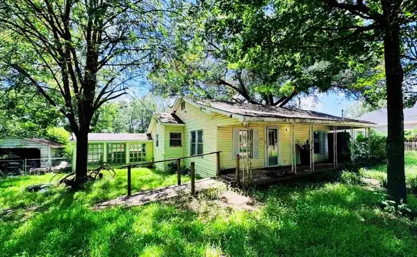 515 E Elm Street, Canton, TX 75103