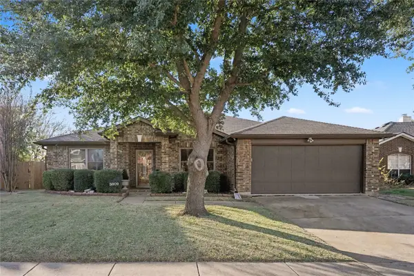 3809 Martha Lane, Rowlett, TX 75088