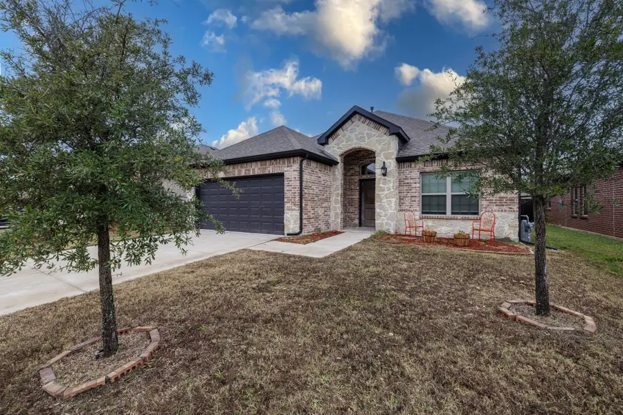 7813 Cottonwood Drive, Greenville, TX 75402 - Image #2